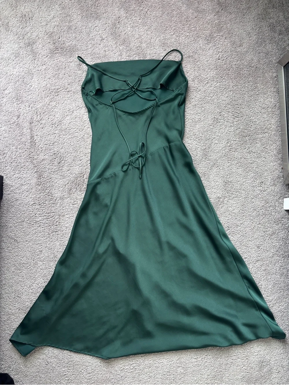 ASTR The Label Green Satin Slip Dress Cowl Neck Side Slit Maxi Formal Medium